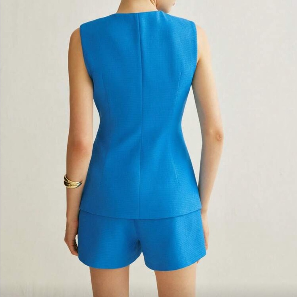 Sleeveless Blue Tailored Vest and Shorts Set - Picture 3 of 7